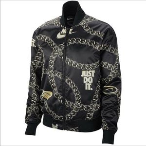 NWOT NIKE Sportswear Womens Icon Bomber Jacket! ❤️